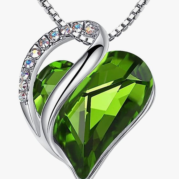 leafael Jewelry - Green heart 💚 necklace